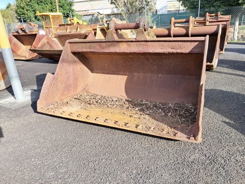 slide-items-2