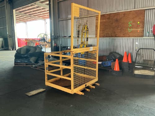 slide-items-1