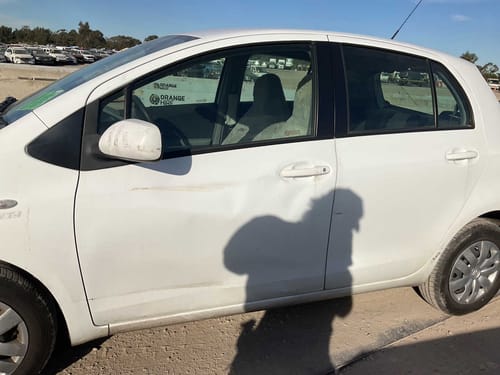 slide-items-3