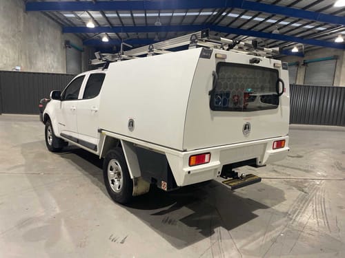 slide-items-3