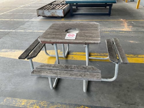 slide-items-0