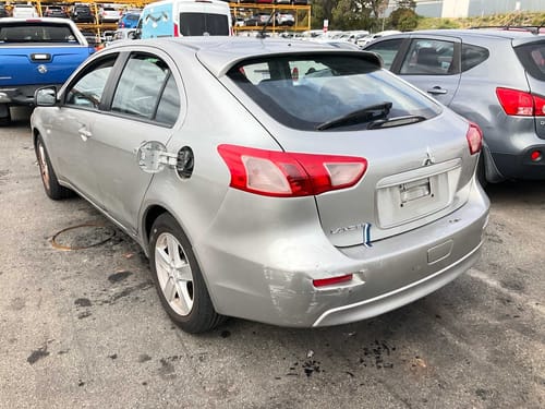 slide-items-4