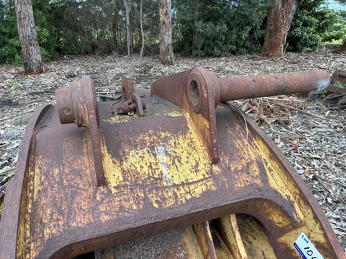 slide-items-4
