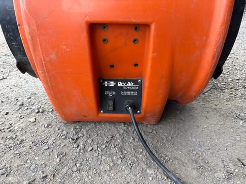 slide-items-3