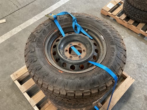 slide-items-2