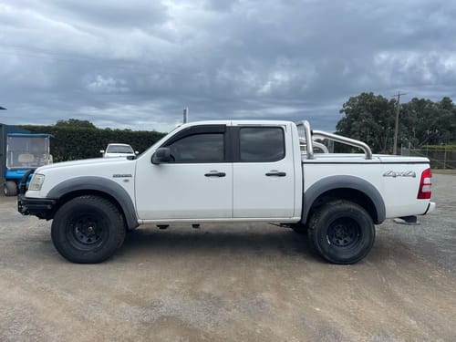slide-items-3