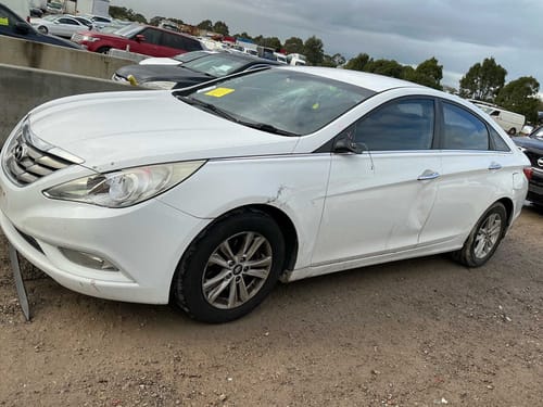 slide-items-3