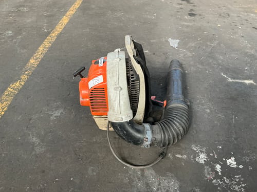 slide-items-3