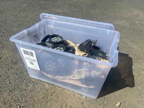 slide-items-0