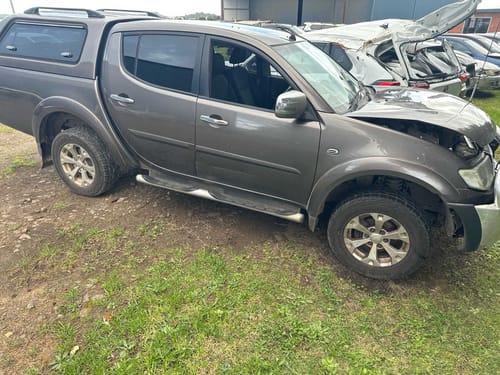 slide-items-0