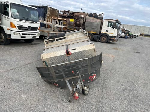 slide-items-1