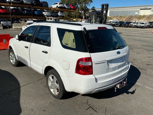 slide-items-4