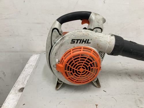 slide-items-3