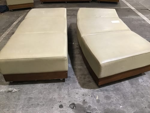 slide-items-3