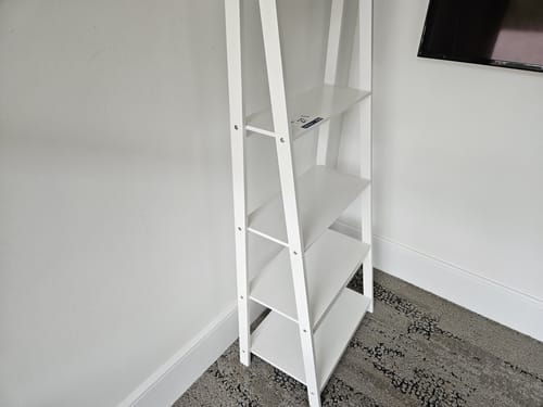 slide-items-1