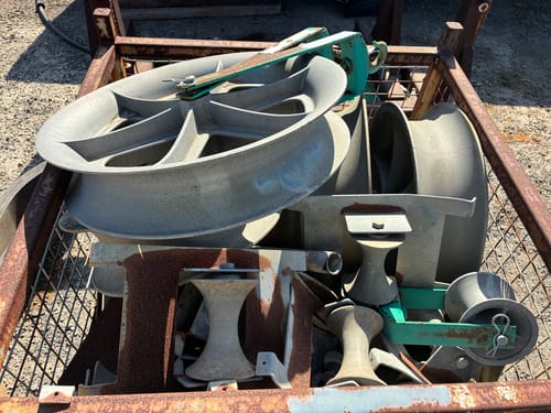 slide-items-1