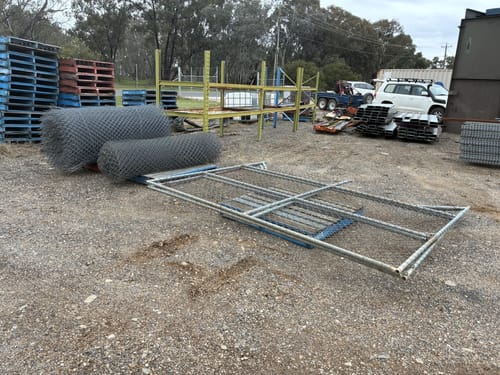 slide-items-0