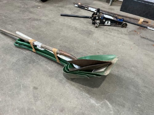 slide-items-0