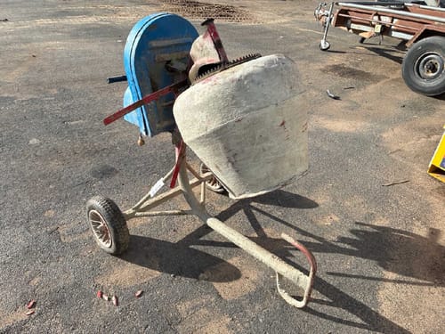 slide-items-0