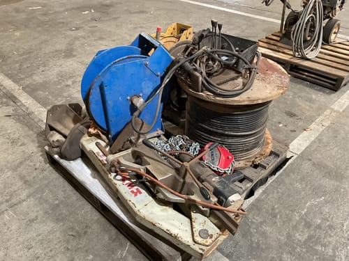 slide-items-3