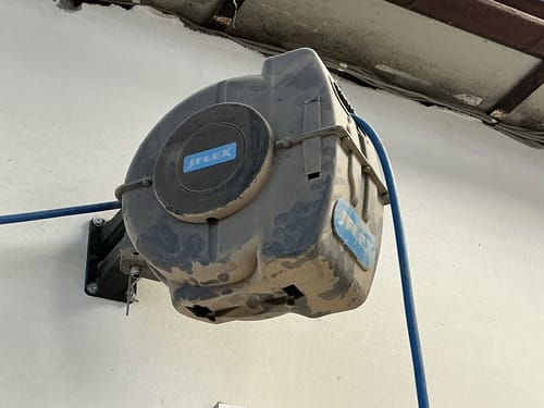 slide-items-0