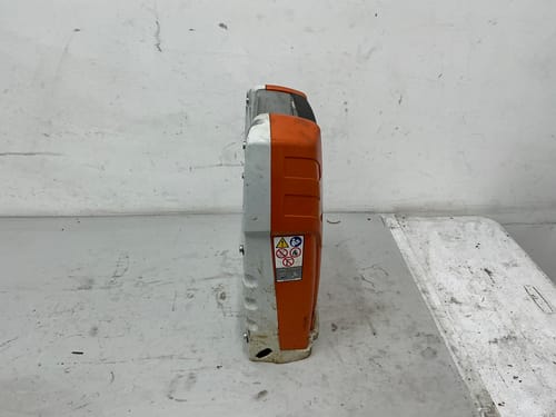 slide-items-3