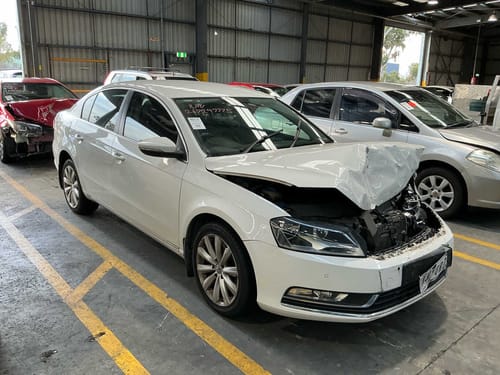 slide-items-0