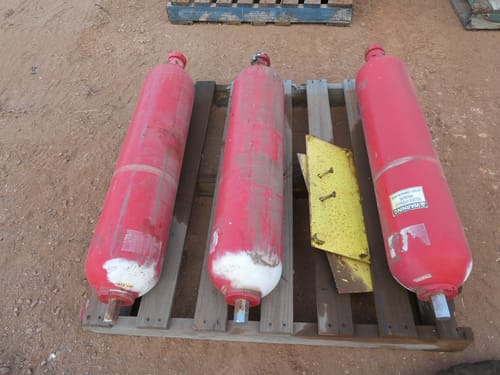 slide-items-3