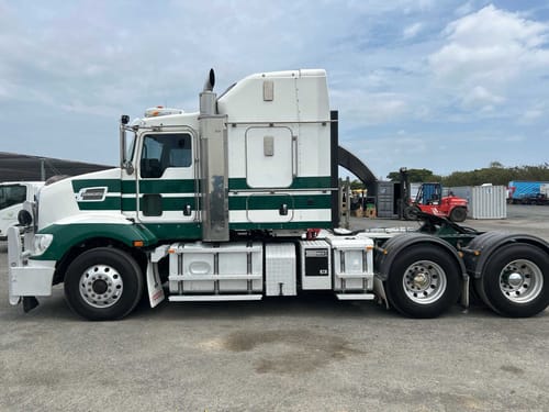 slide-items-3