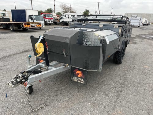 slide-items-2