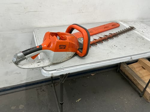 slide-items-3