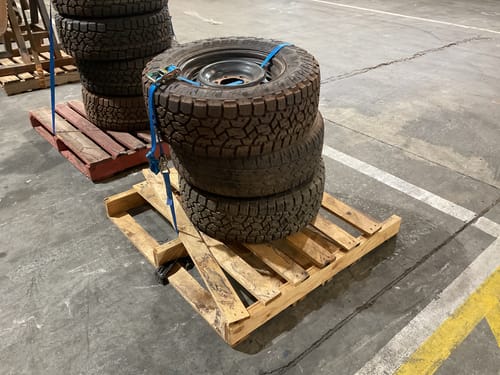 slide-items-1