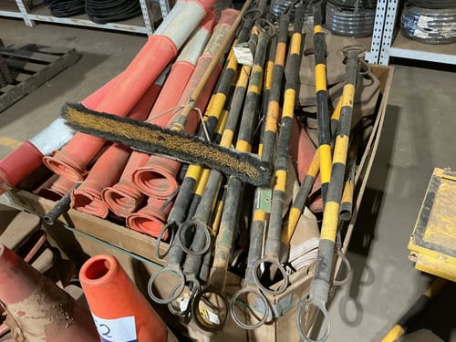 slide-items-3