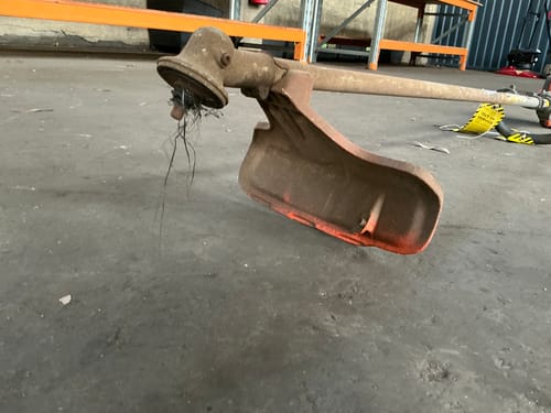 slide-items-4