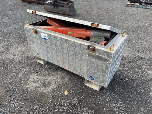 slide-items-1