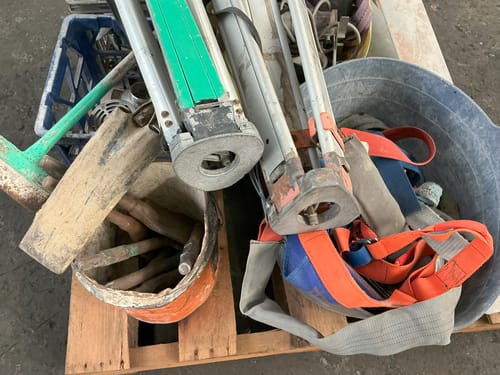 slide-items-4