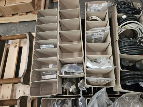 slide-items-1