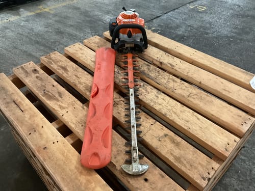 slide-items-3