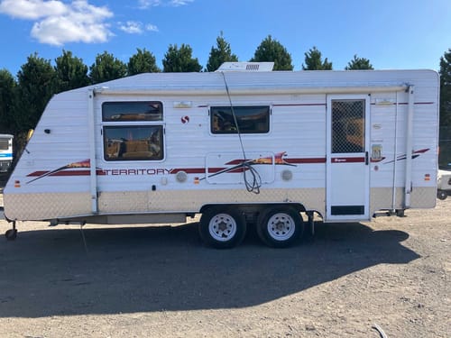 slide-items-3