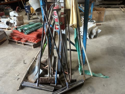 slide-items-2
