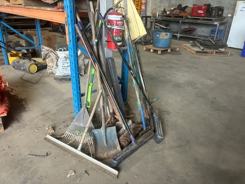 slide-items-0