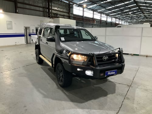 2022 Toyota Hilux - GUN126R SR Cab Chassis Double Cab 4dr Man 6sp 4x4 1065kg 2.8DT