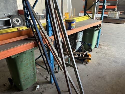 slide-items-1