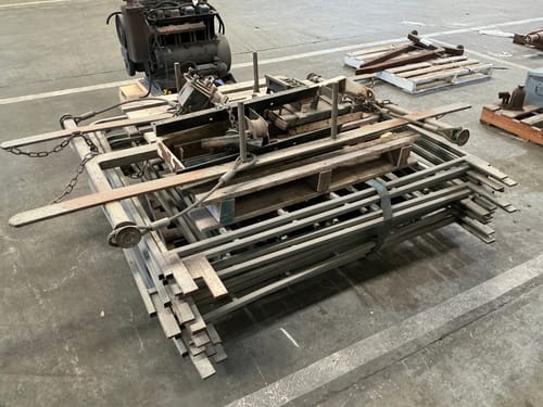 slide-items-1