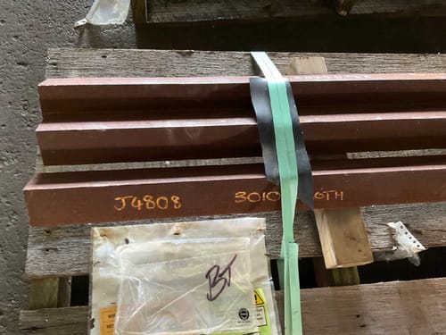slide-items-3