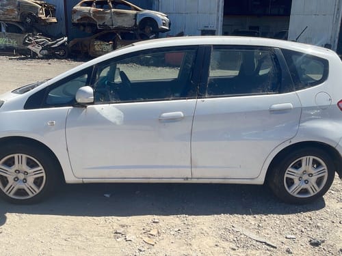 slide-items-3