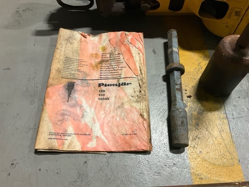 slide-items-3