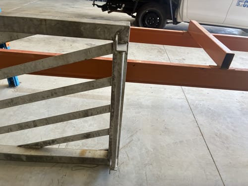 slide-items-1