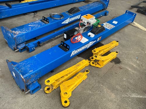 slide-items-0