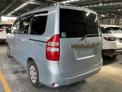 slide-items-4
